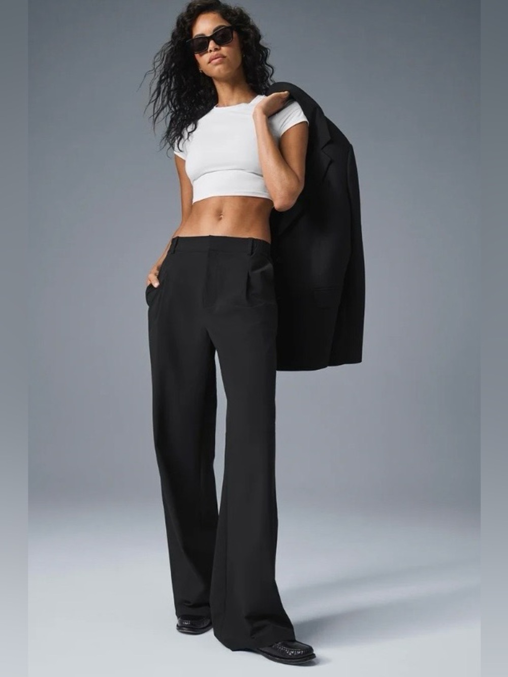 ALO Yoga High-Waist Pursuit Trouser - Picture 2 of 6